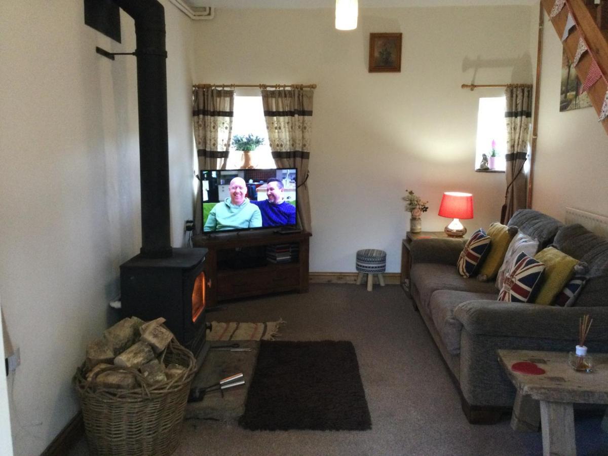 Cosy Rural Cottage Peak District, Pets Welcome Hollinsclough Εξωτερικό φωτογραφία